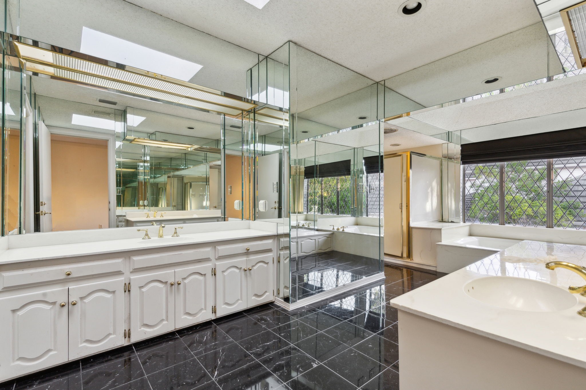 12118 Elysian Court , Dallas, TX, 75230 | 20758431 | Realty Texas LLC