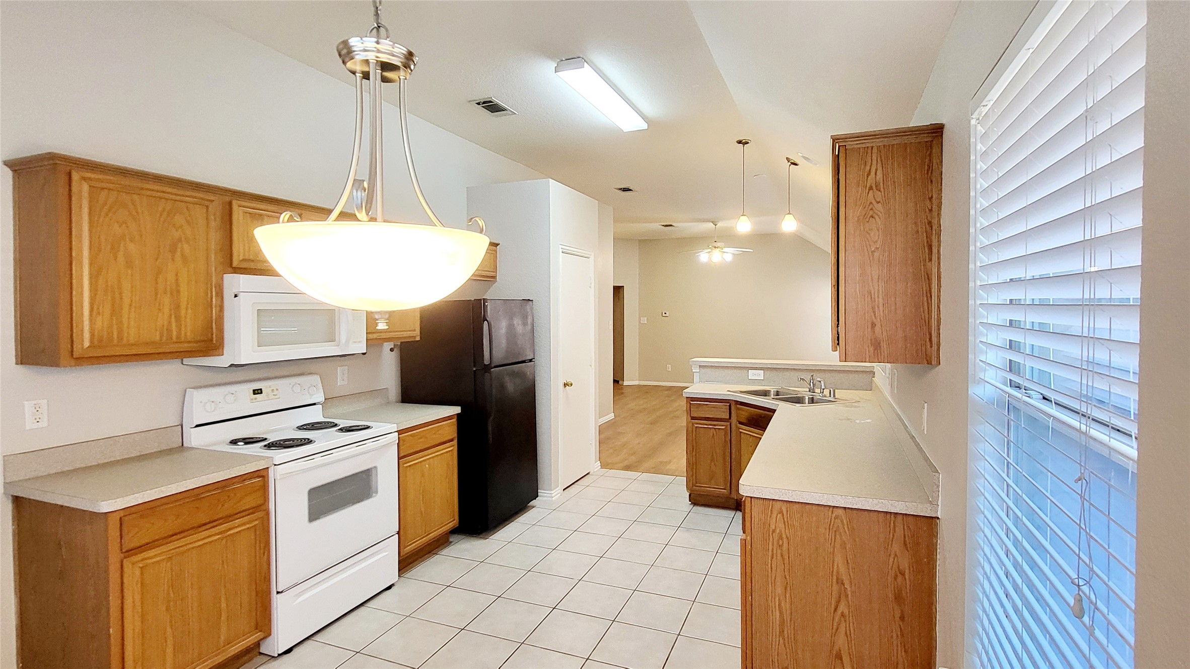 1614 Myrtle Drive , Little Elm, TX, 75068 | 20758765 | Realty Texas LLC