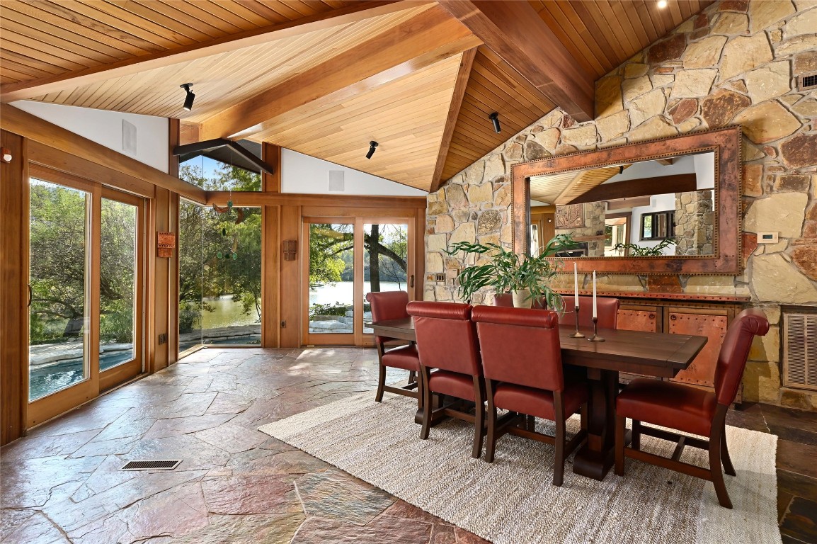 23 Hull Circle , Austin, TX, 78746 | 1483462 | Realty Texas LLC