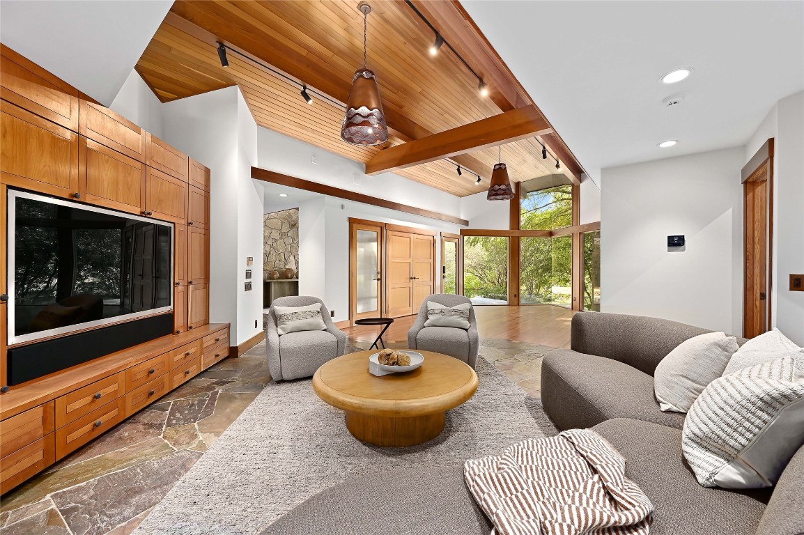 23 Hull Circle , Austin, TX, 78746 | 1483462 | Realty Texas LLC