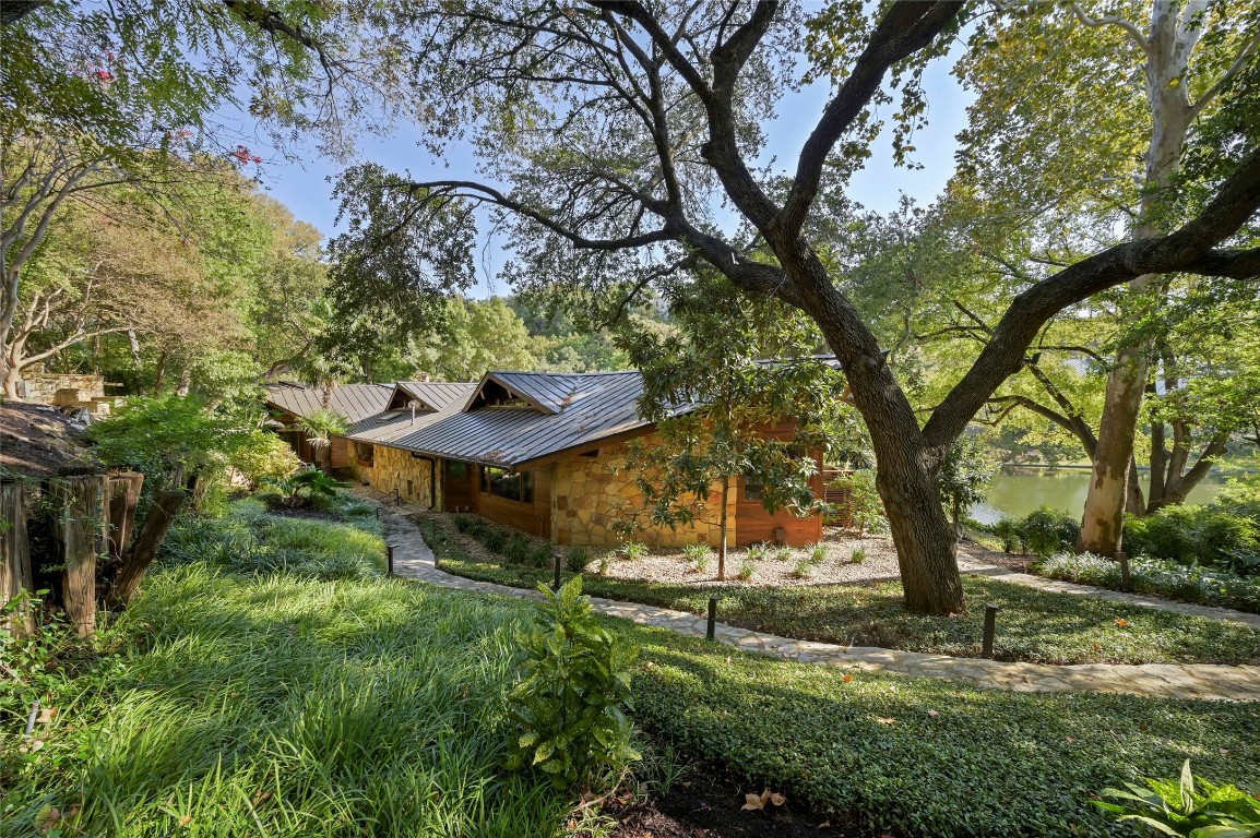 23 Hull Circle , Austin, TX, 78746 | 1483462 | Realty Texas LLC