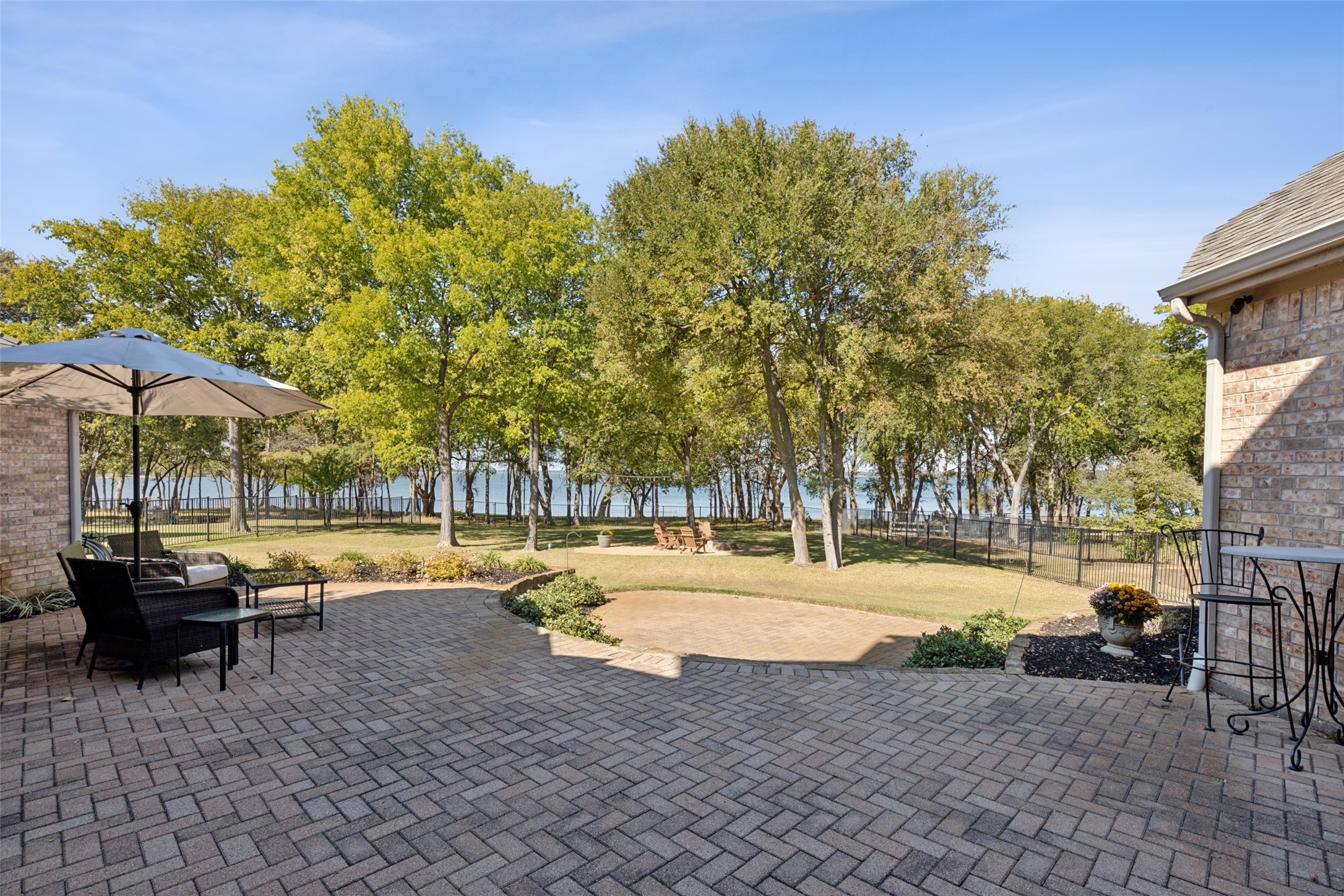 321 Paradise Cove , Shady Shores, TX, 76208 | 20744260 | Realty Texas LLC