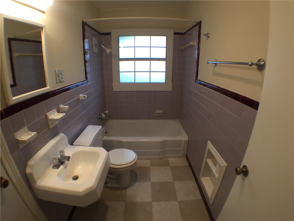 921 Keith Lane , Austin, TX, 78705 | 6241882 | Realty Texas LLC