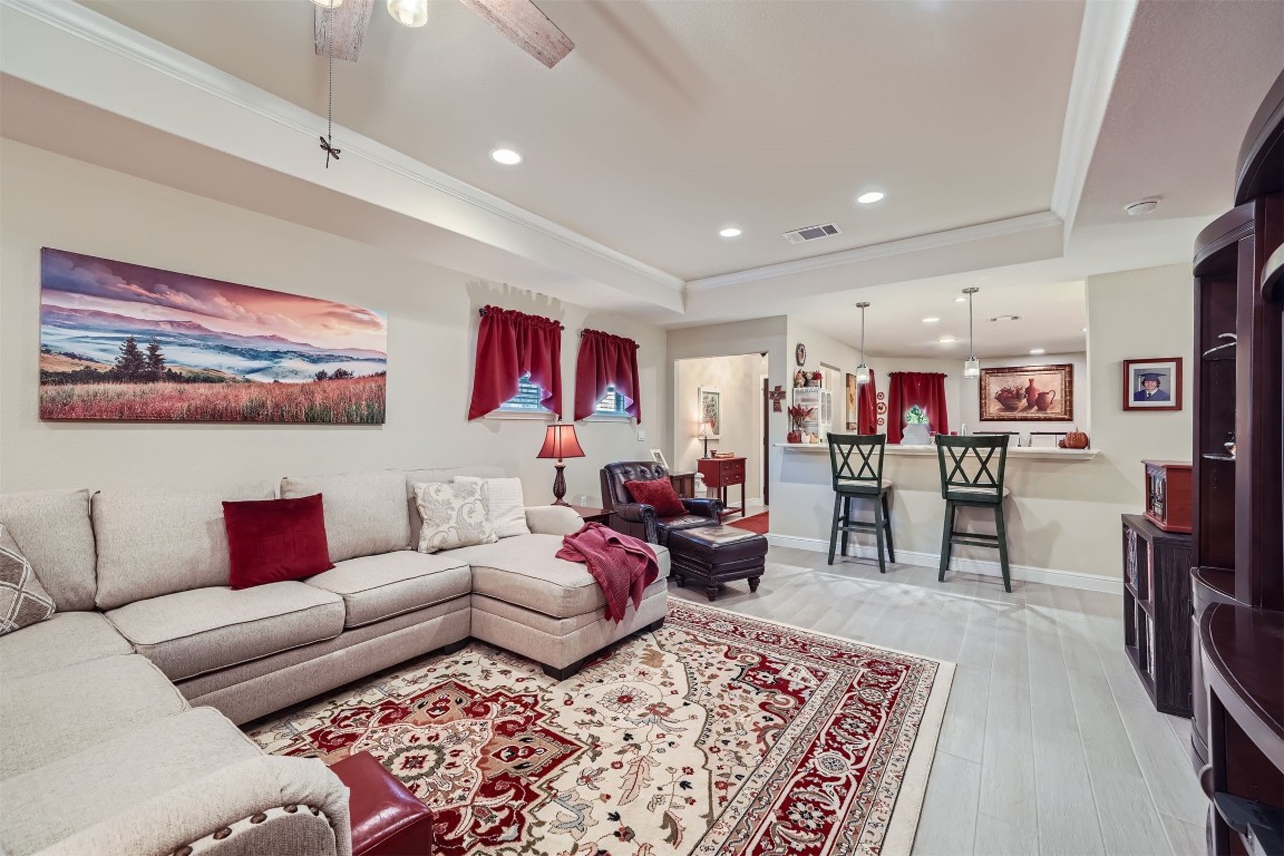 501 Holiday Creek Lane , Georgetown, TX, 78633 | 4449686 | Realty Texas LLC