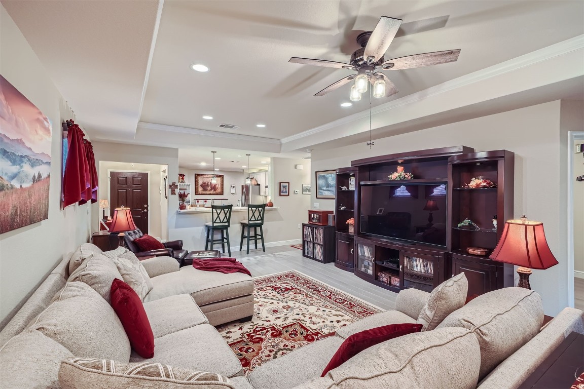 501 Holiday Creek Lane , Georgetown, TX, 78633 | 4449686 | Realty Texas LLC