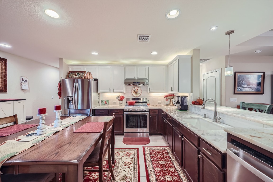 501 Holiday Creek Lane , Georgetown, TX, 78633 | 4449686 | Realty Texas LLC