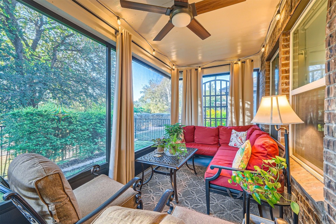 501 Holiday Creek Lane , Georgetown, TX, 78633 | 4449686 | Realty Texas LLC