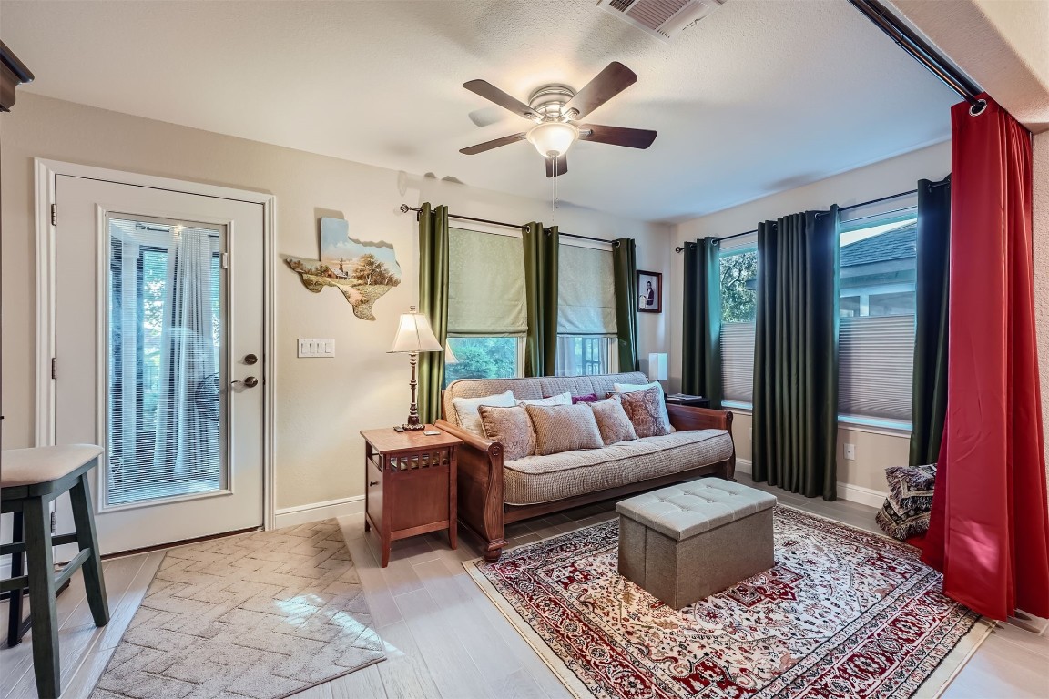 501 Holiday Creek Lane , Georgetown, TX, 78633 | 4449686 | Realty Texas LLC