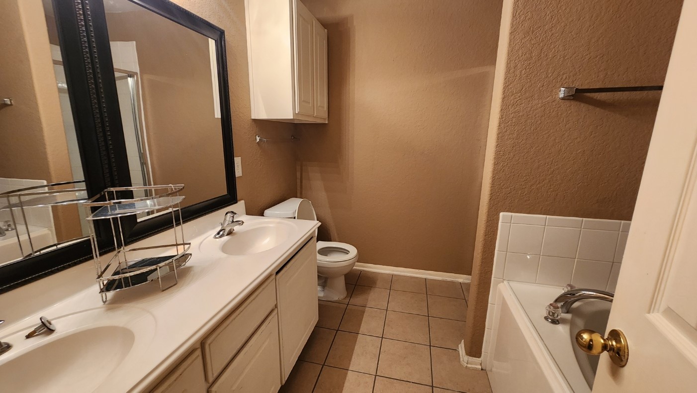 2338 Summit Meadow Drive , Houston, TX, 77489 | 10423949 | Realty Texas LLC