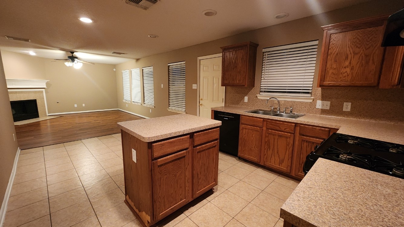 2338 Summit Meadow Drive , Houston, TX, 77489 | 10423949 | Realty Texas LLC