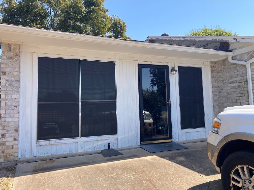 7103 Meadowood Drive , Austin, TX, 78723 | 7136656 | Realty Texas LLC