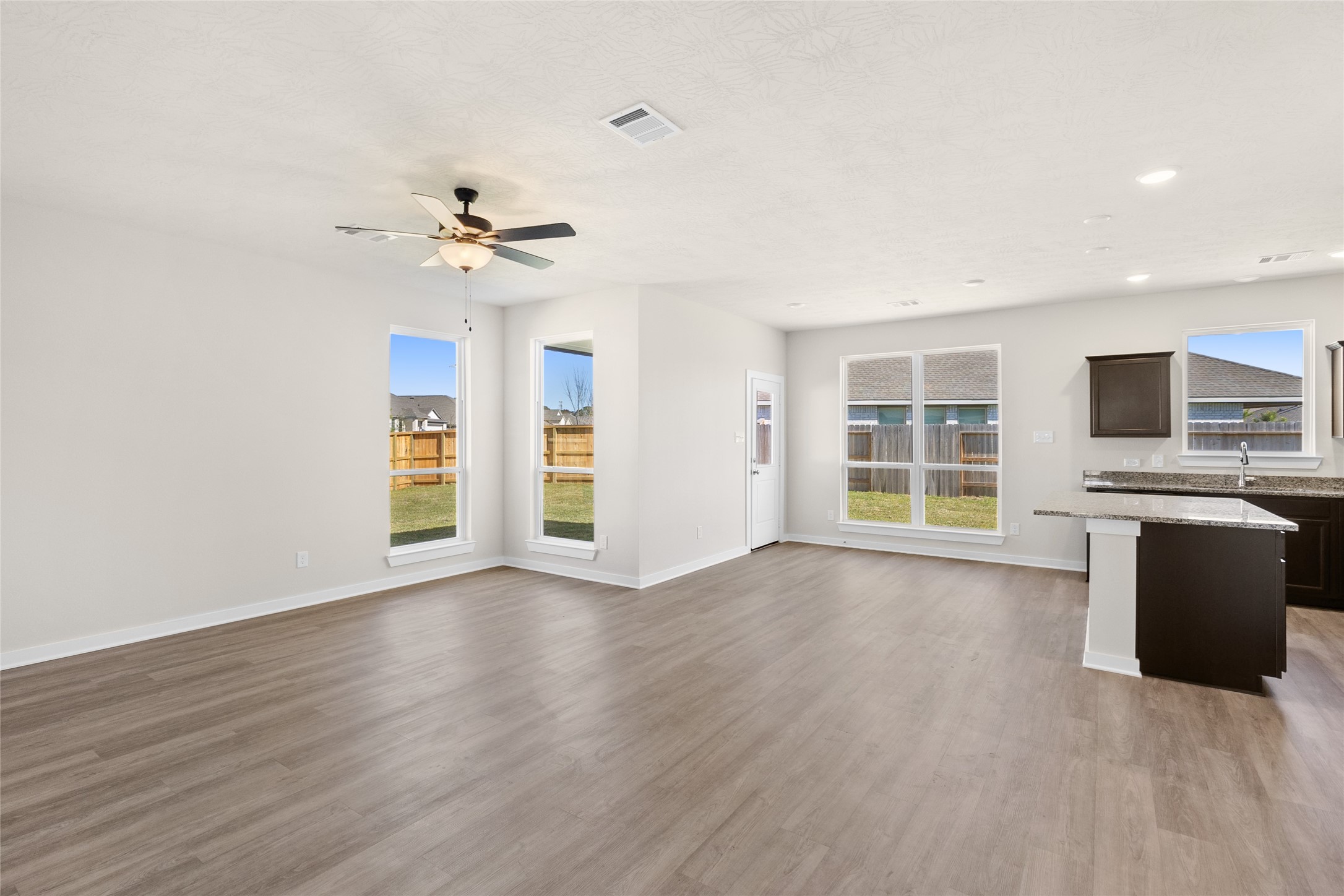 1501 Mirador Drive , Conroe, TX, 77301 | 87438355 | Realty Texas LLC