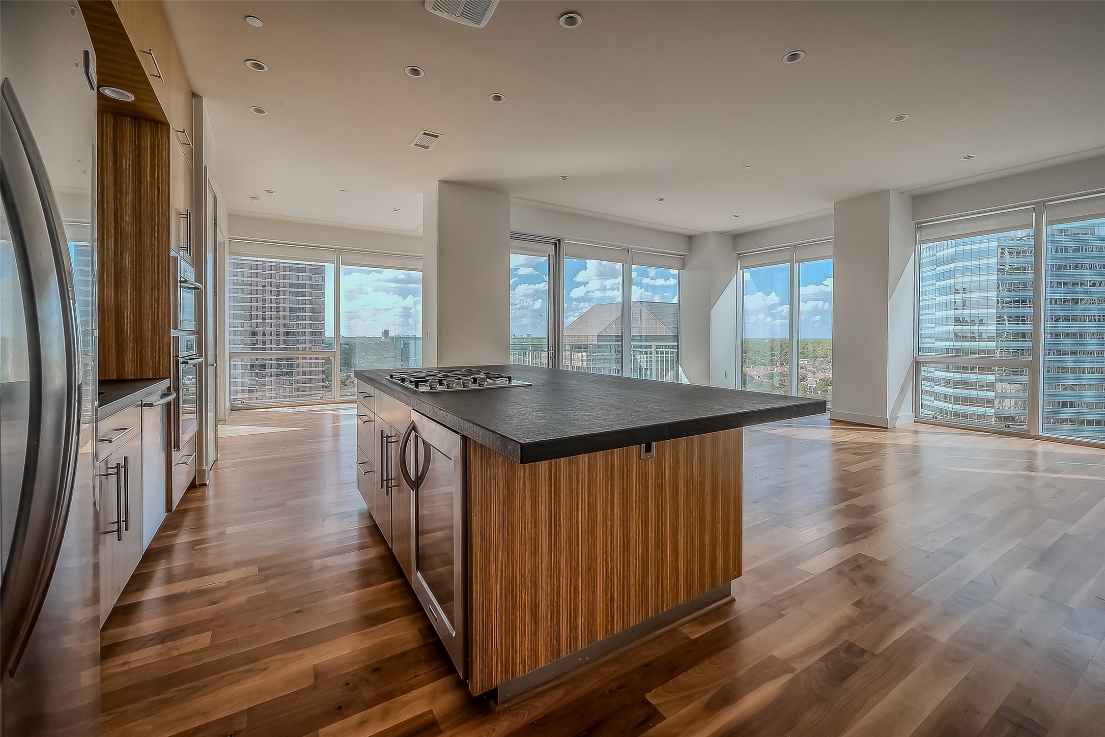 1600 Post Oak Blvd 1501 , Houston, TX, 77056 | 2357997 | Realty Texas LLC