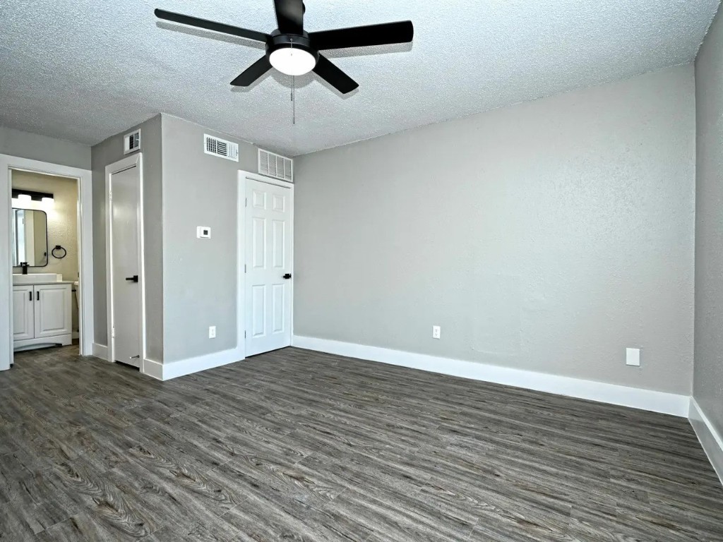 1720 Wooten Park Drive 207 , Austin, TX, 78757 | 9856087 | Realty Texas LLC