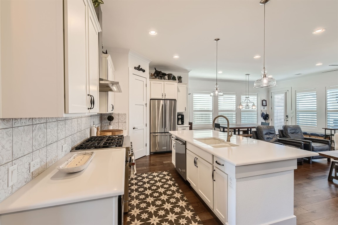 1100 Railroad Avenue , Georgetown, TX, 78626 | 7574136 | Realty Texas LLC