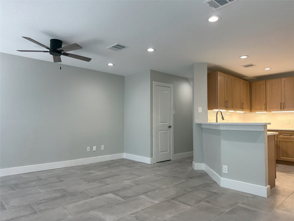 7205 ALDEA Drive A , Austin, TX, 78745 | 1068979 | Realty Texas LLC