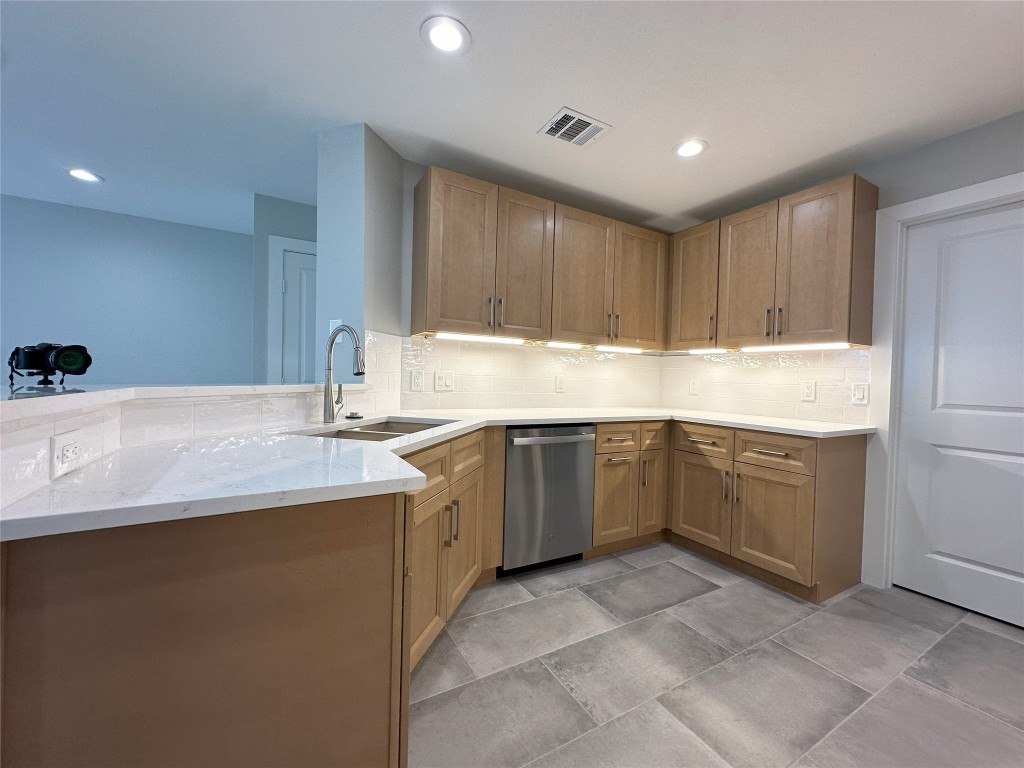 7205 ALDEA Drive A , Austin, TX, 78745 | 1068979 | Realty Texas LLC