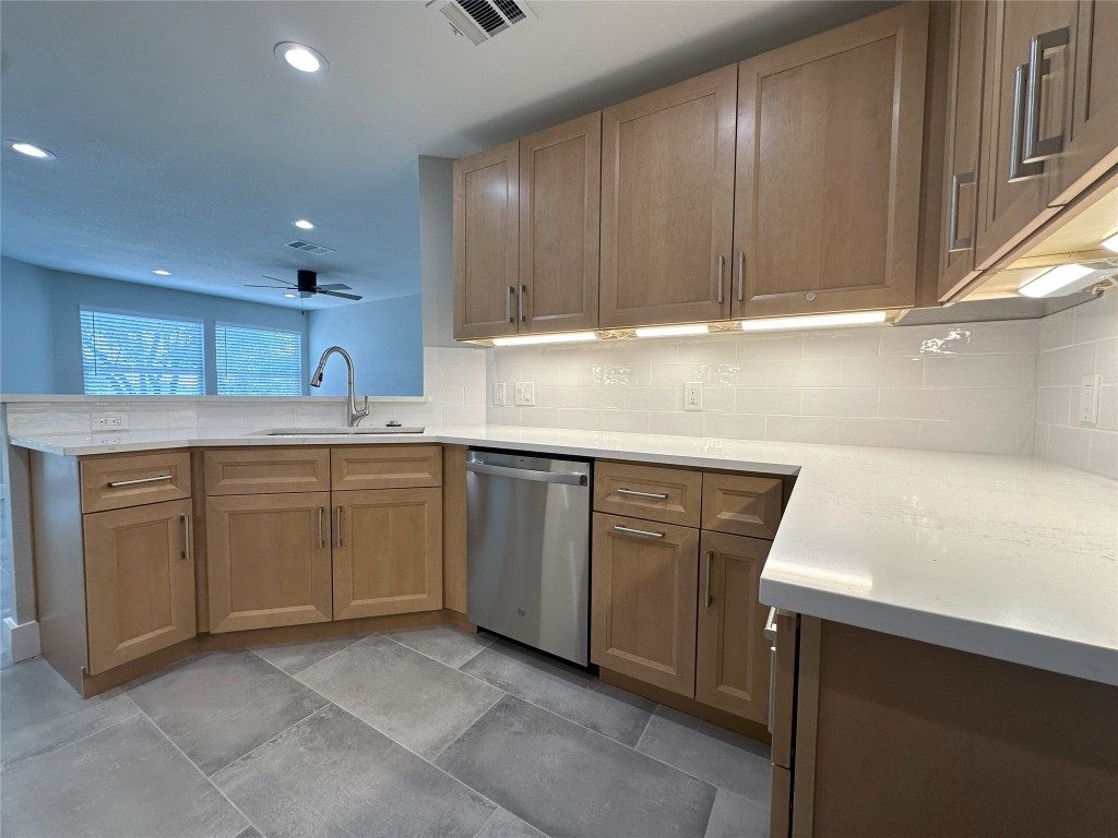 7205 ALDEA Drive A , Austin, TX, 78745 | 1068979 | Realty Texas LLC