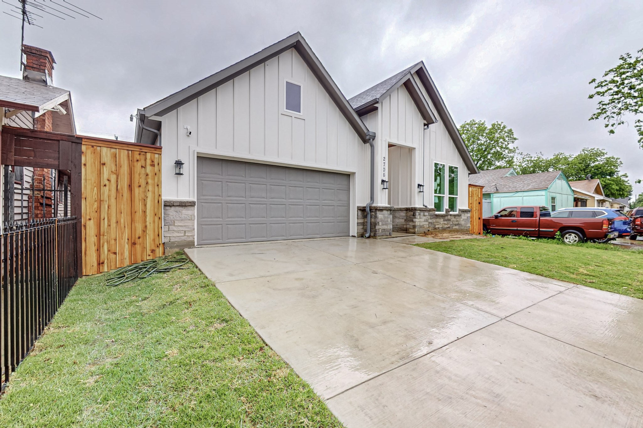 2706 W Clarendon Drive , Dallas, TX, 75211 | 20766939 | Realty Texas LLC