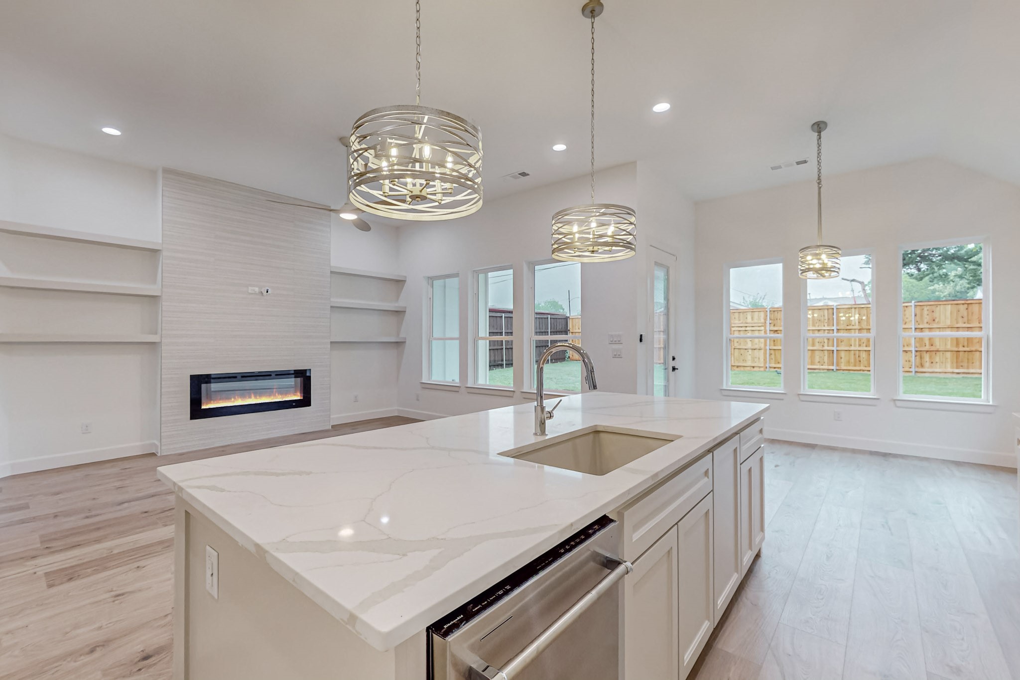 2706 W Clarendon Drive , Dallas, TX, 75211 | 20766939 | Realty Texas LLC
