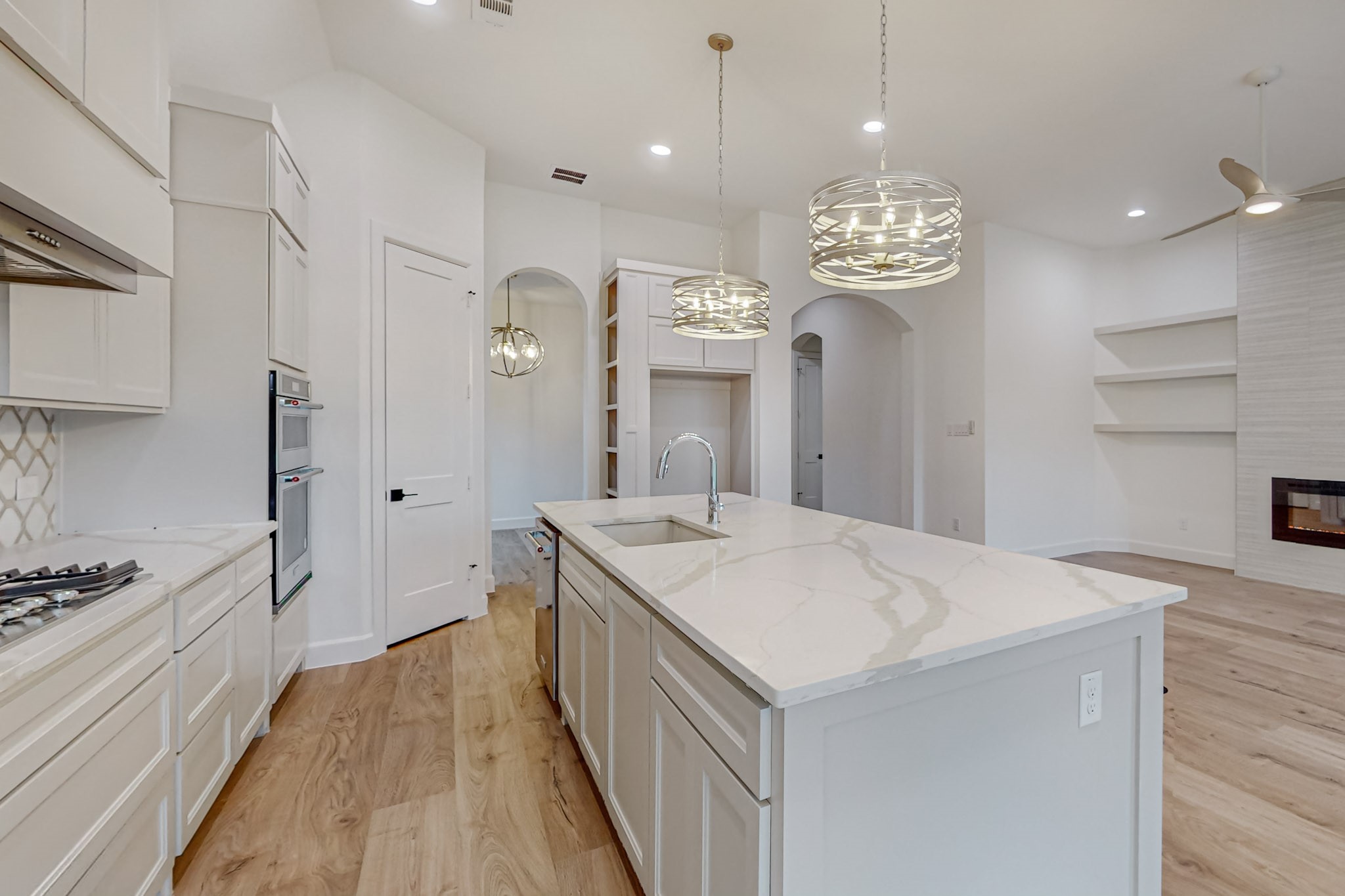 2706 W Clarendon Drive , Dallas, TX, 75211 | 20766939 | Realty Texas LLC