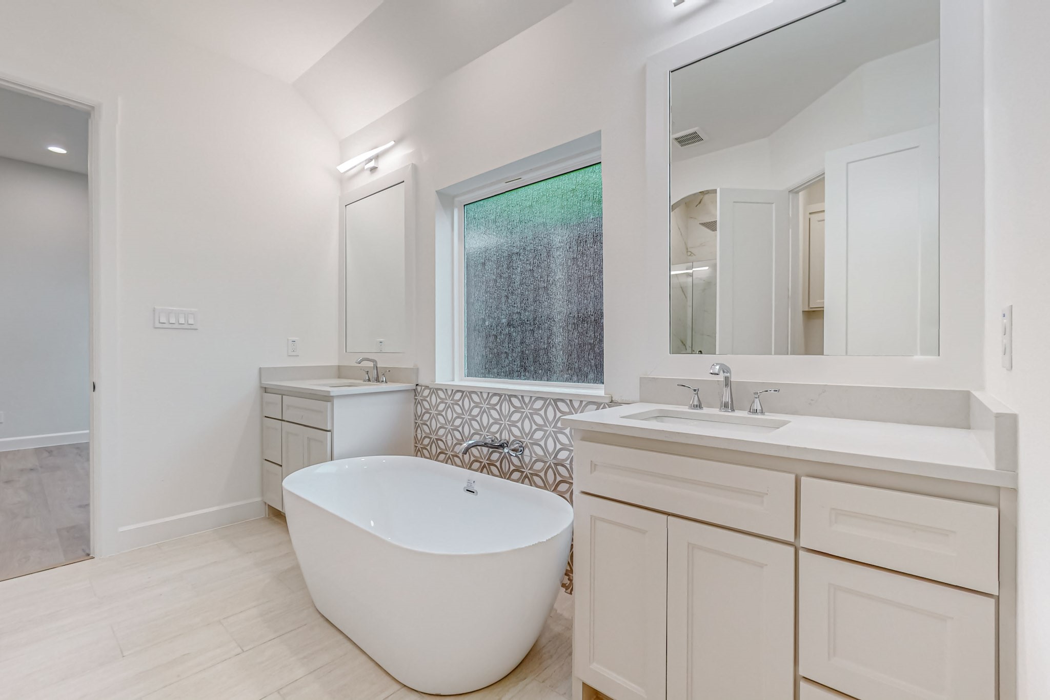 2706 W Clarendon Drive , Dallas, TX, 75211 | 20766939 | Realty Texas LLC