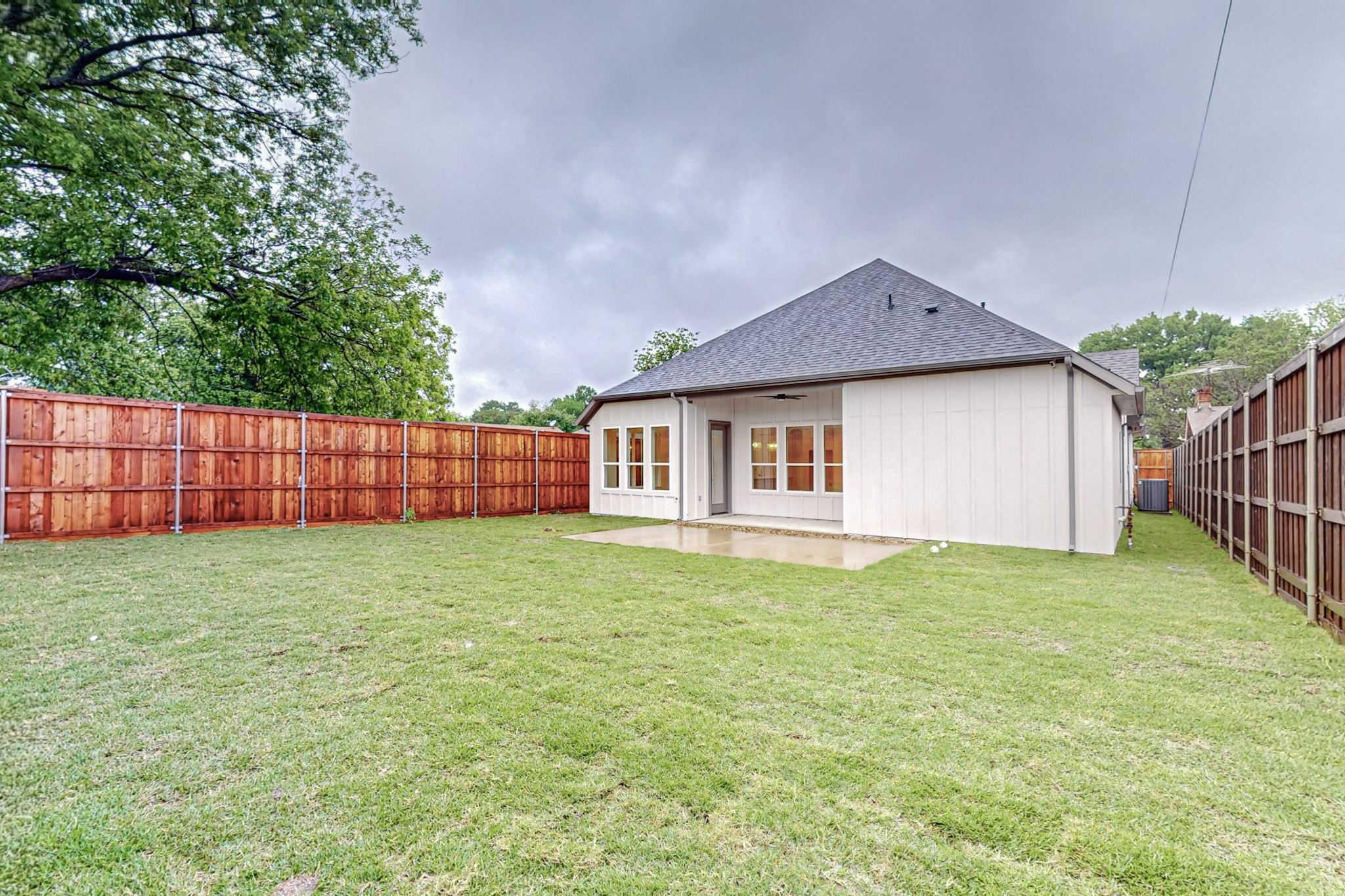 2706 W Clarendon Drive , Dallas, TX, 75211 | 20766939 | Realty Texas LLC