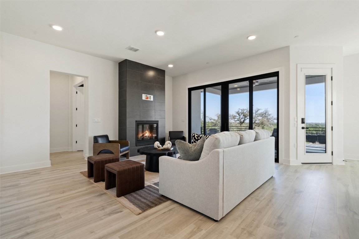 6007 Adhara Pass , Austin, TX, 78730 | 9937025 | Realty Texas LLC