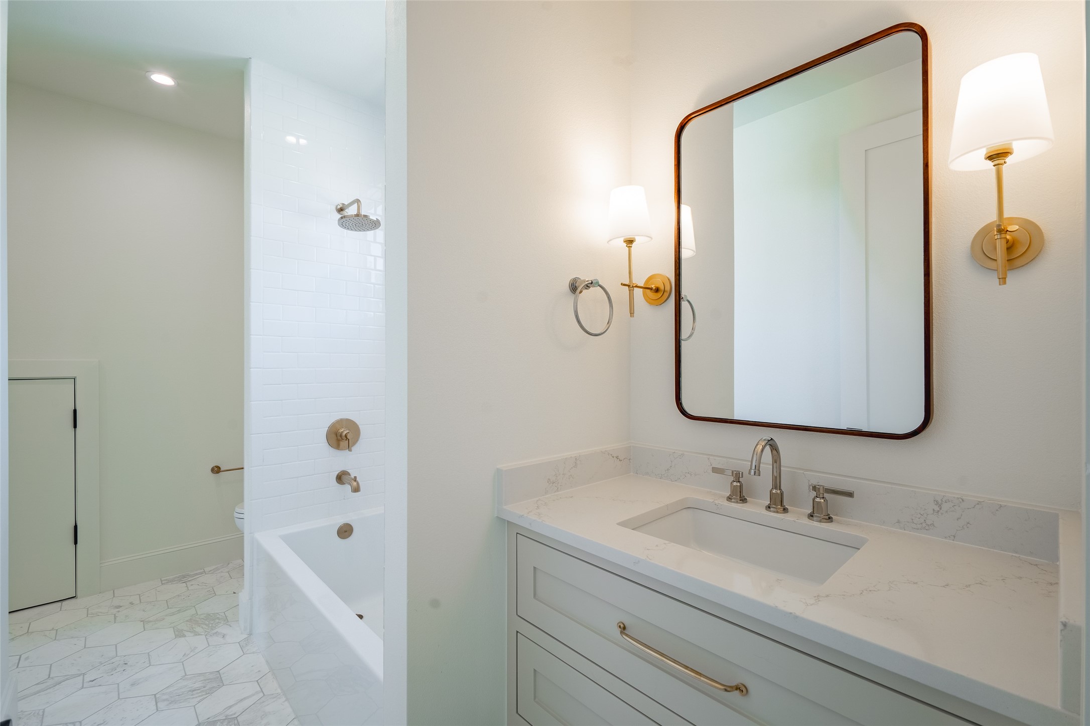 9002 San Fernando Way , Dallas, TX, 75218 | 20765698 | Realty Texas LLC