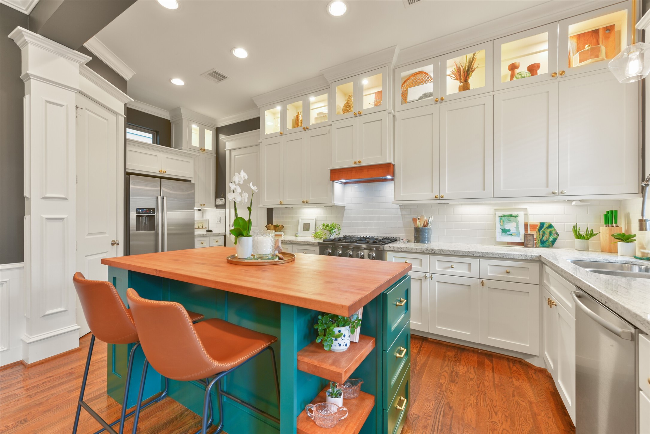 410 W 25th Street , Houston, TX, 77008 | 94797849 | Realty Texas LLC