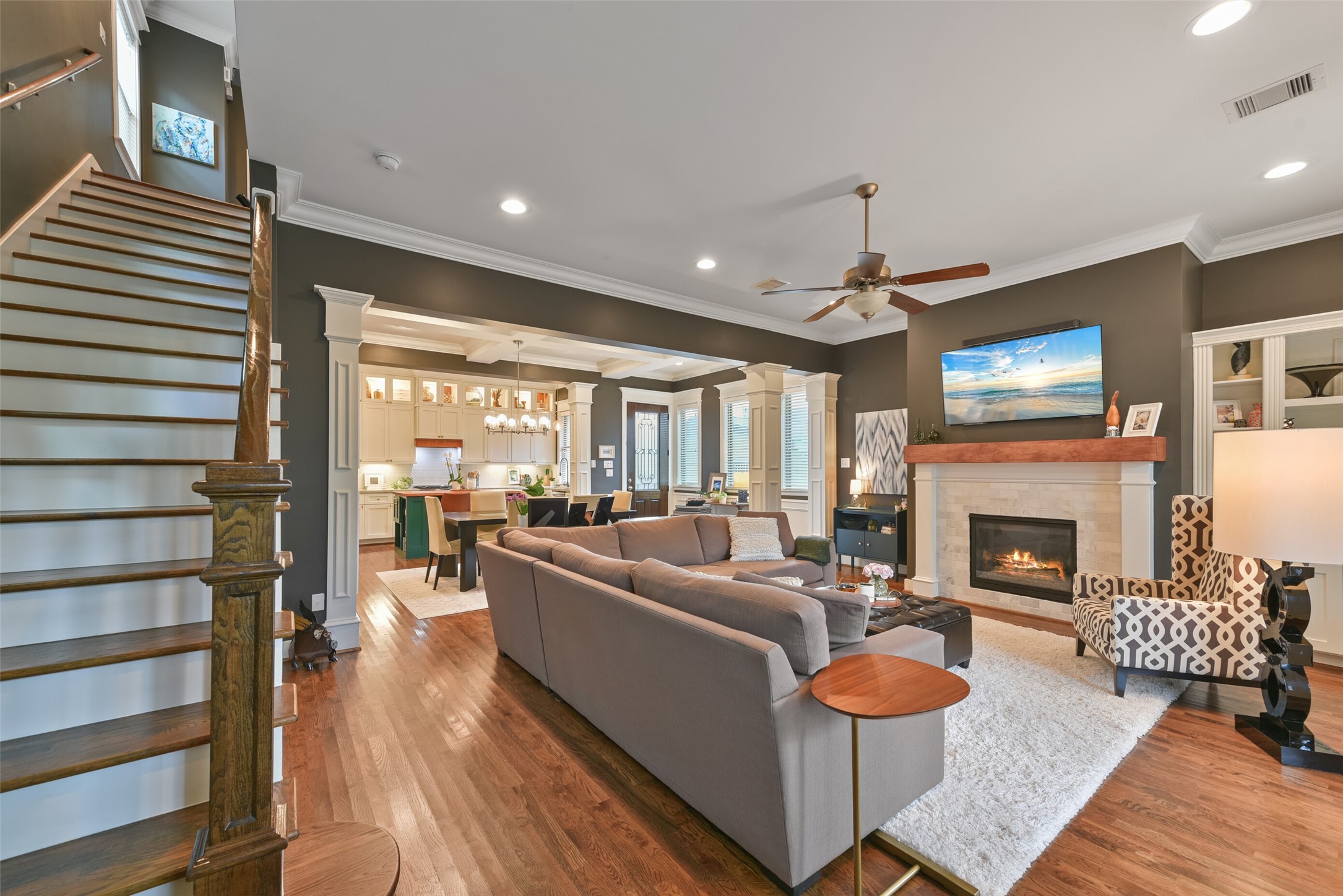 410 W 25th Street , Houston, TX, 77008 | 94797849 | Realty Texas LLC