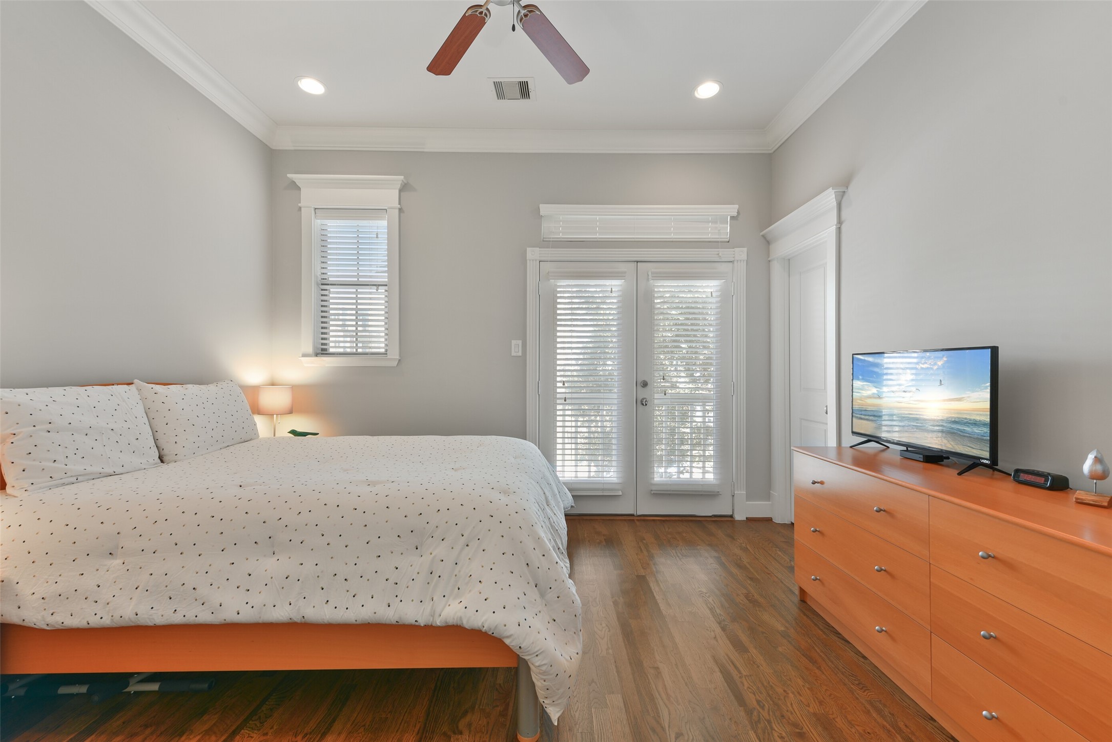 410 W 25th Street , Houston, TX, 77008 | 94797849 | Realty Texas LLC