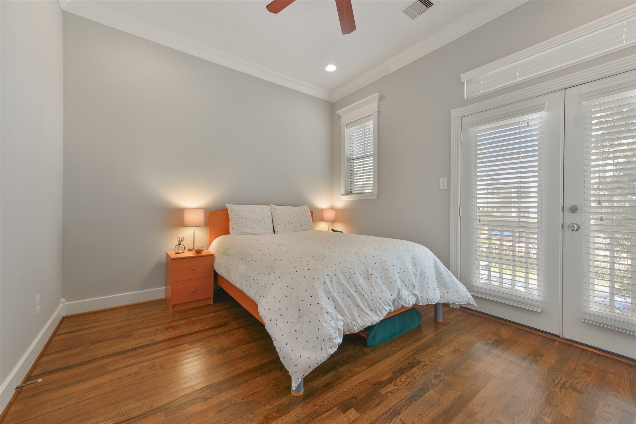 410 W 25th Street , Houston, TX, 77008 | 94797849 | Realty Texas LLC