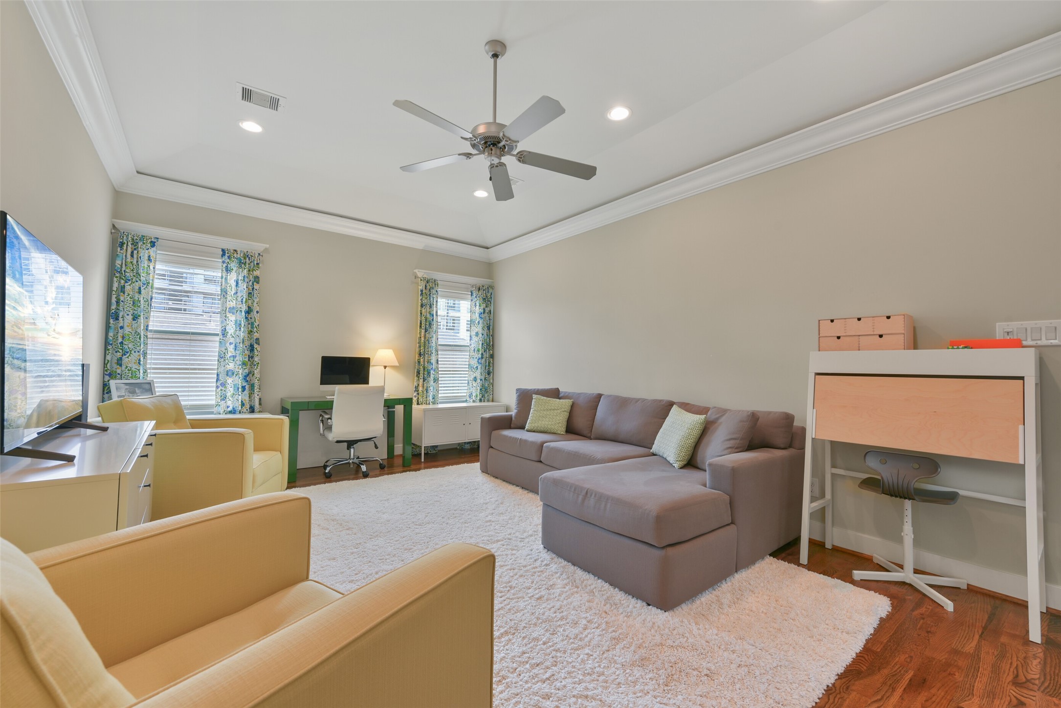 410 W 25th Street , Houston, TX, 77008 | 94797849 | Realty Texas LLC