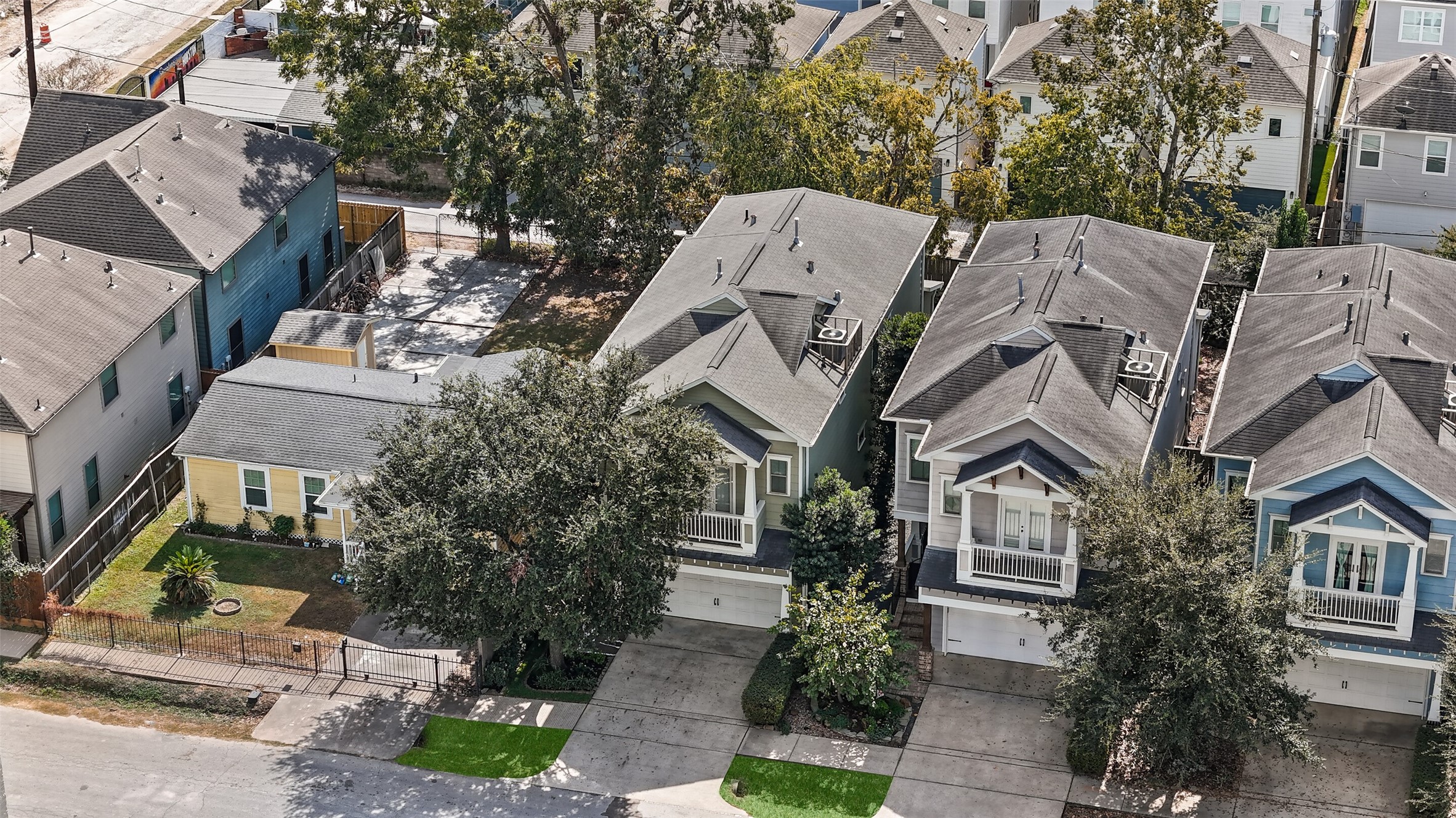 410 W 25th Street , Houston, TX, 77008 | 94797849 | Realty Texas LLC