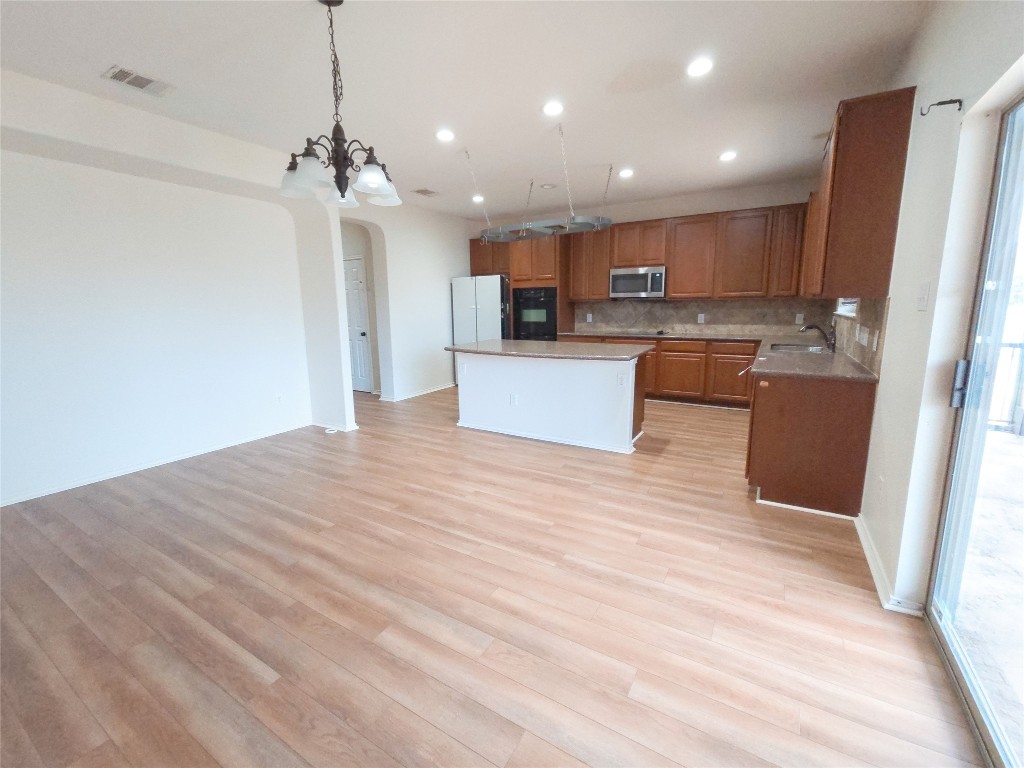 18700 Star Gazer Way , Pflugerville, TX, 78660 | 9220875 | Realty Texas LLC