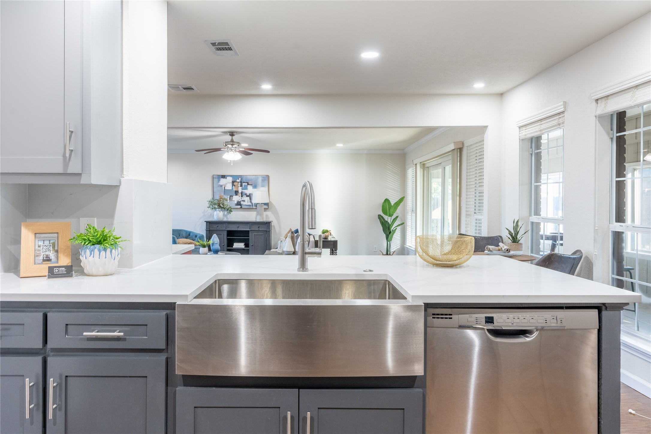 1812 Cross Bend Road , Plano, TX, 75023 | 20767636 | Realty Texas LLC