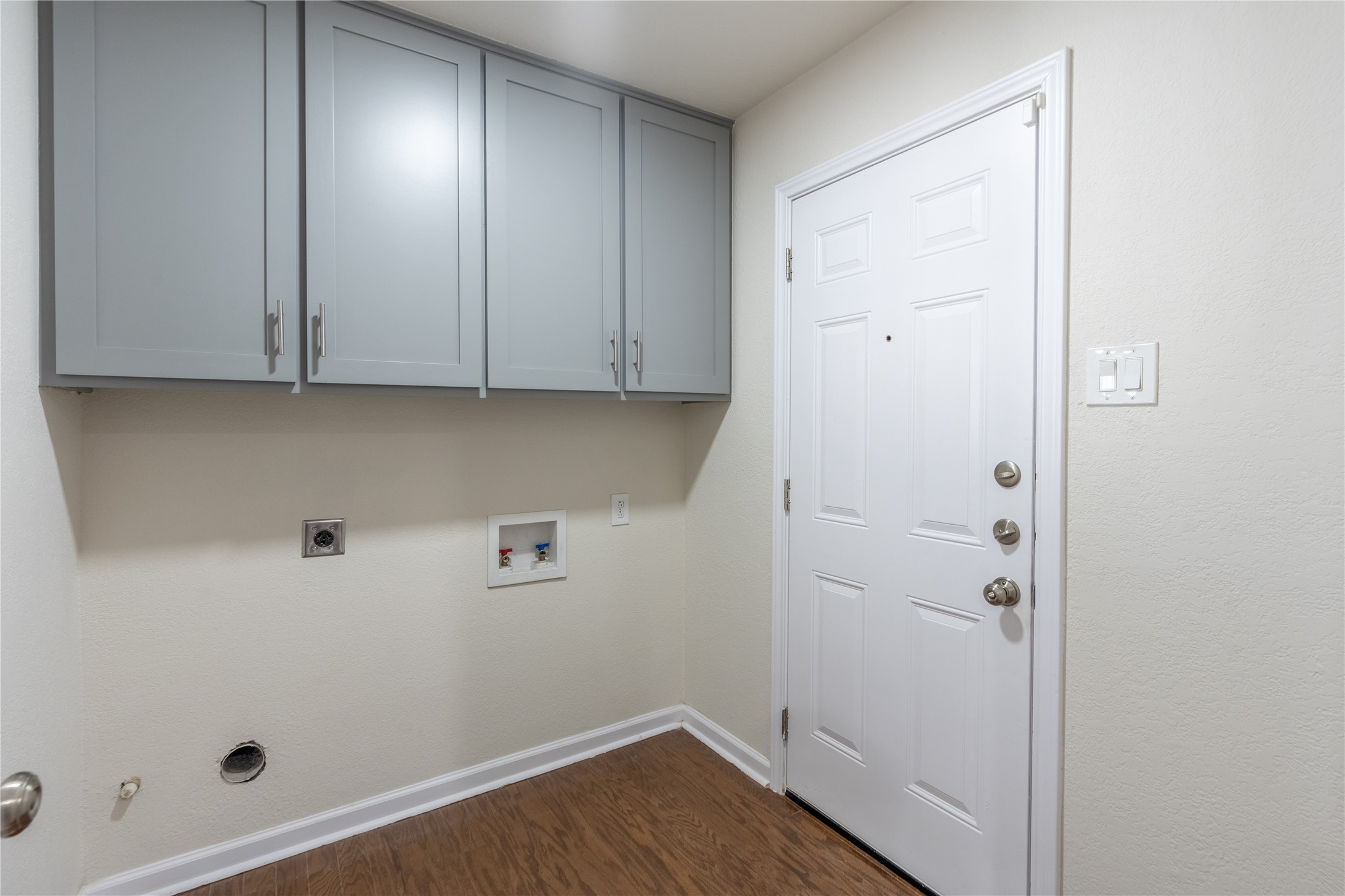 1812 Cross Bend Road , Plano, TX, 75023 | 20767636 | Realty Texas LLC