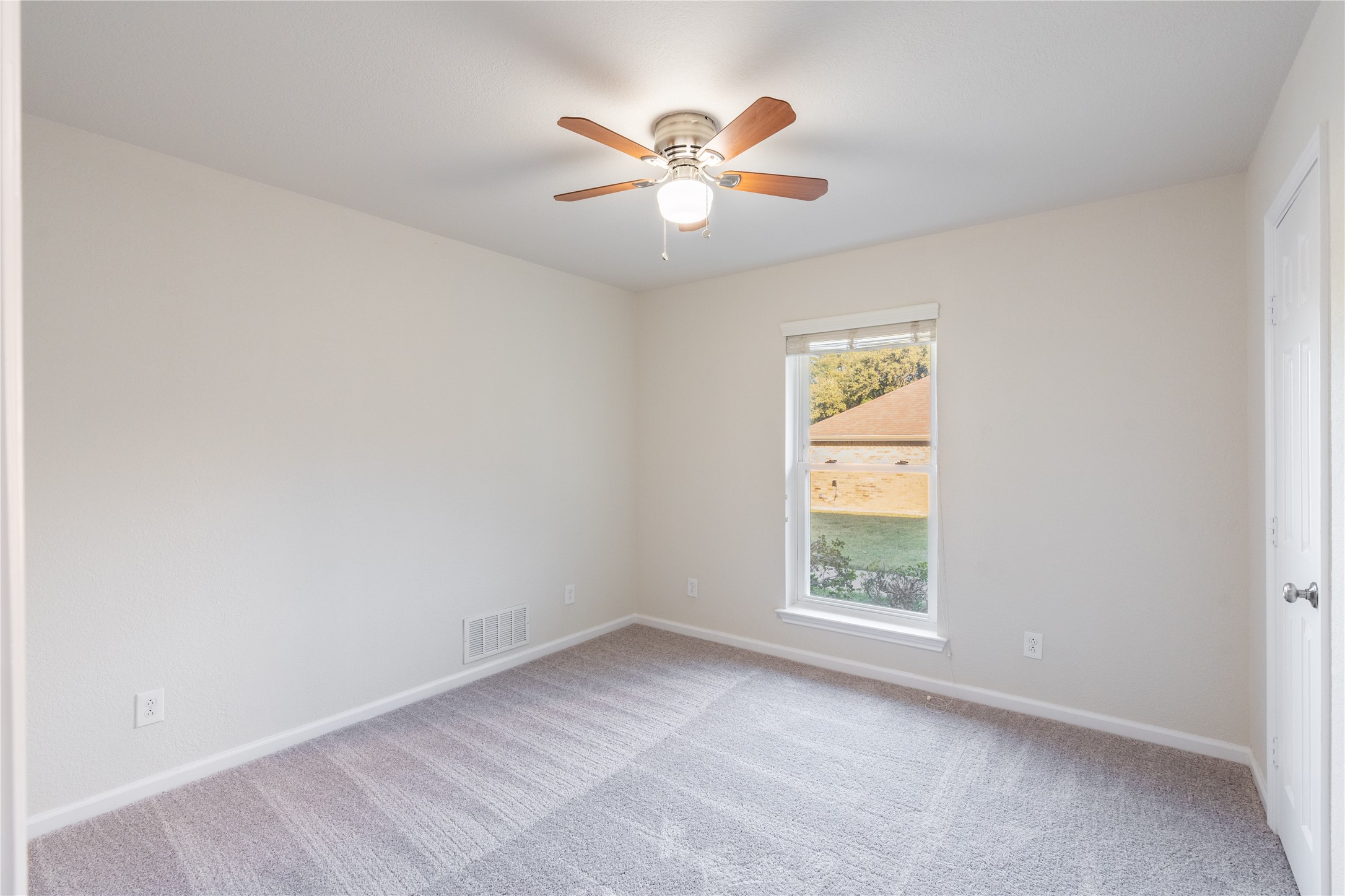 1812 Cross Bend Road , Plano, TX, 75023 | 20767636 | Realty Texas LLC