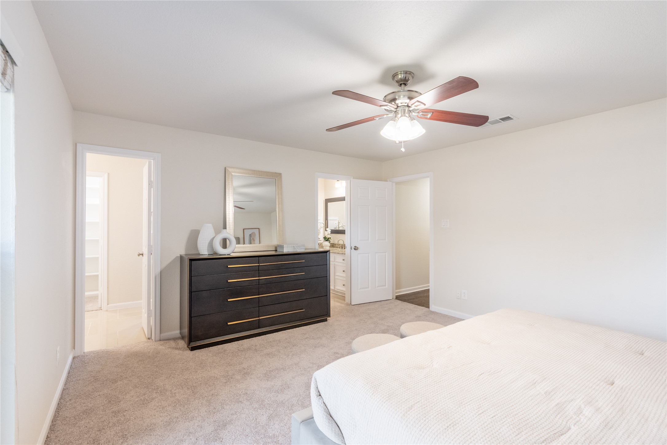 1812 Cross Bend Road , Plano, TX, 75023 | 20767636 | Realty Texas LLC