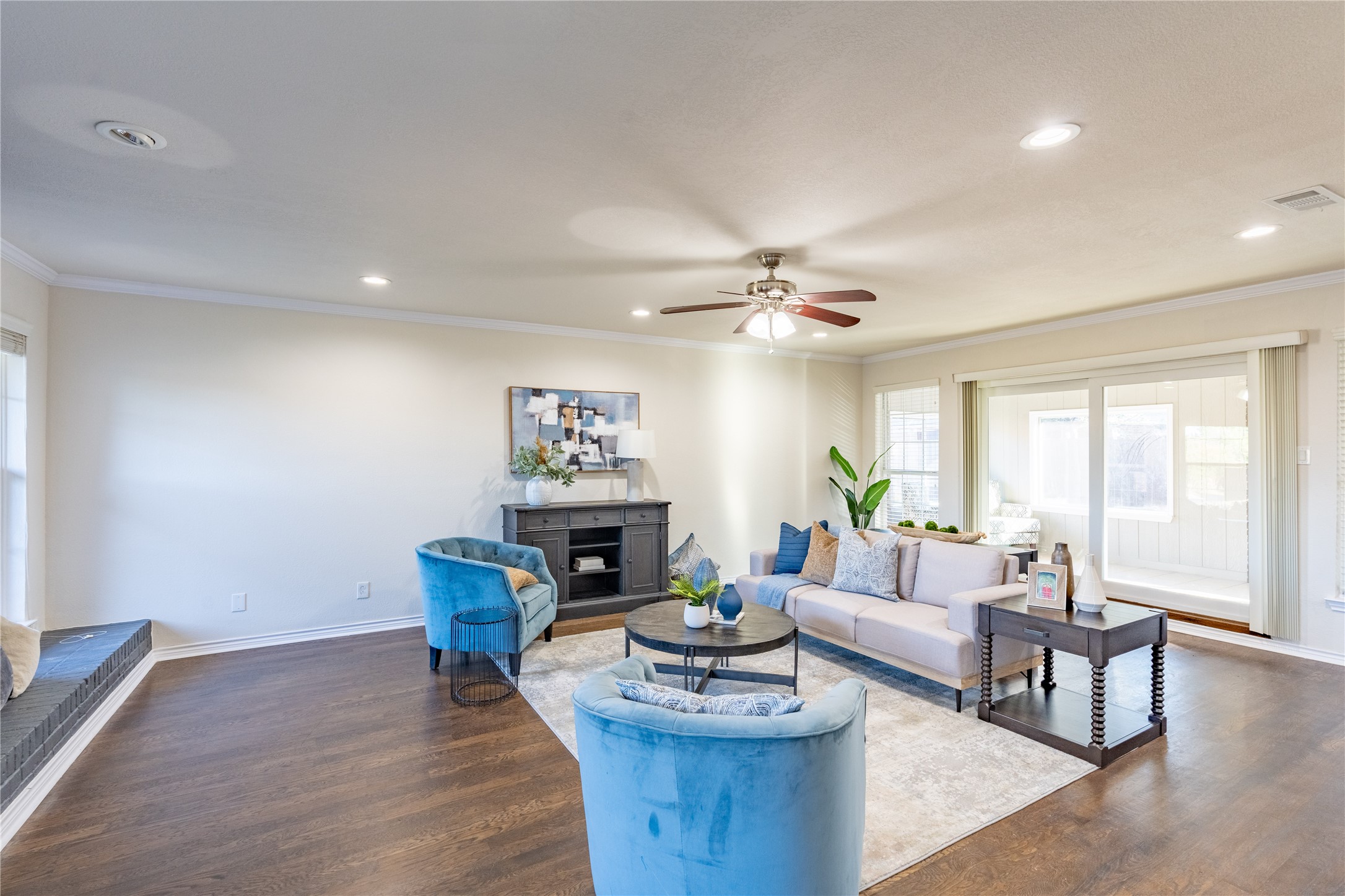 1812 Cross Bend Road , Plano, TX, 75023 | 20767636 | Realty Texas LLC