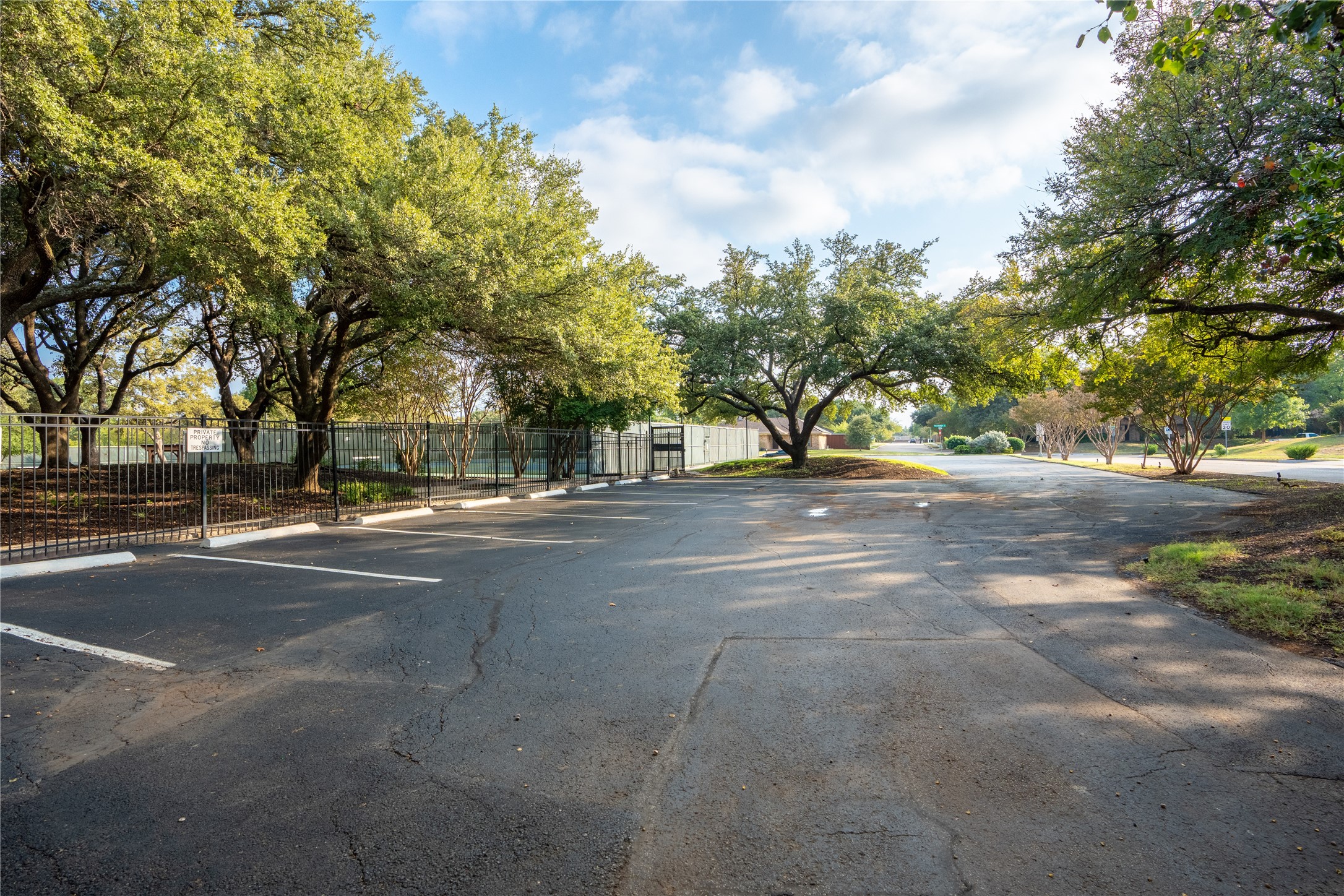 1812 Cross Bend Road , Plano, TX, 75023 | 20767636 | Realty Texas LLC