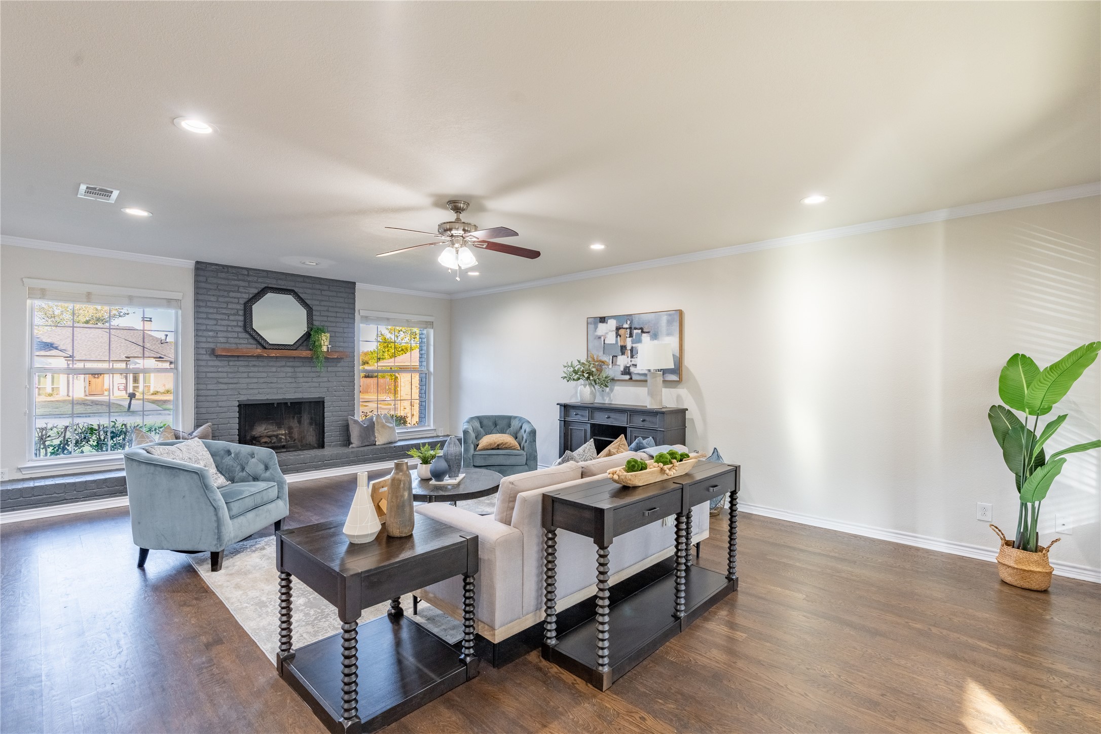 1812 Cross Bend Road , Plano, TX, 75023 | 20767636 | Realty Texas LLC