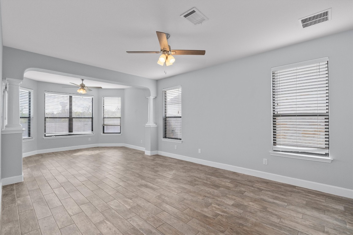 409 Willow Walk Drive , Pflugerville, TX, 78660 | 6442470 | Realty Texas LLC