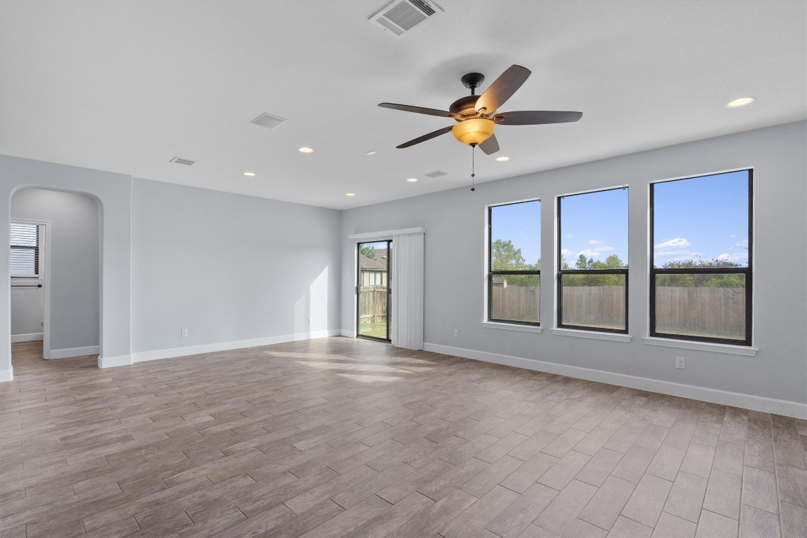 409 Willow Walk Drive , Pflugerville, TX, 78660 | 6442470 | Realty Texas LLC