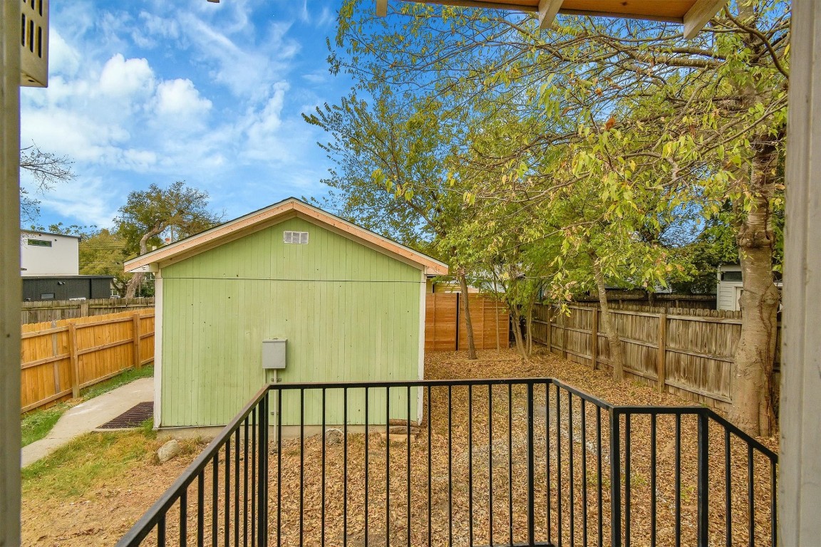 1704 Sanchez Street , Austin, TX, 78702 | 1613848 | Realty Texas LLC
