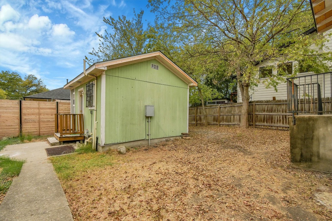 1704 Sanchez Street , Austin, TX, 78702 | 1613848 | Realty Texas LLC
