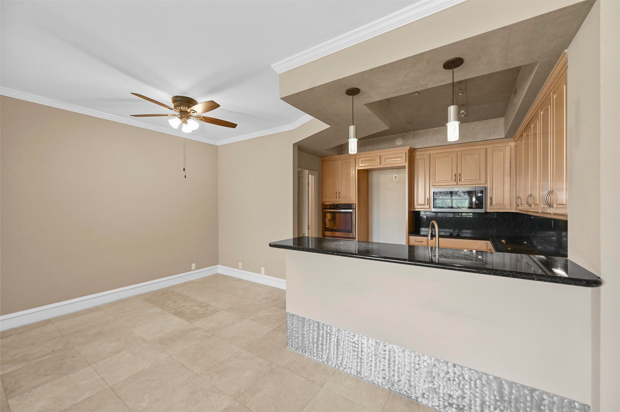 2108 Reflection Bay Drive 306 , Arlington, TX, 76013 | 20769391 | Realty Texas LLC