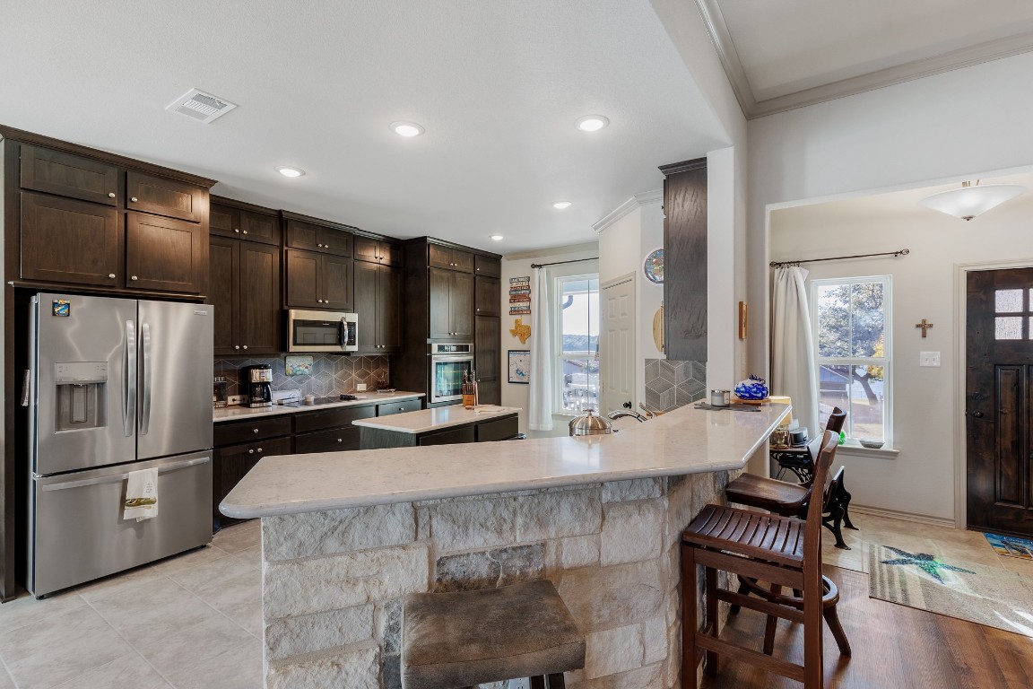 127 Hidden Oaks Drive , Kingsland, TX, 78639 | 4879611 | Realty Texas LLC