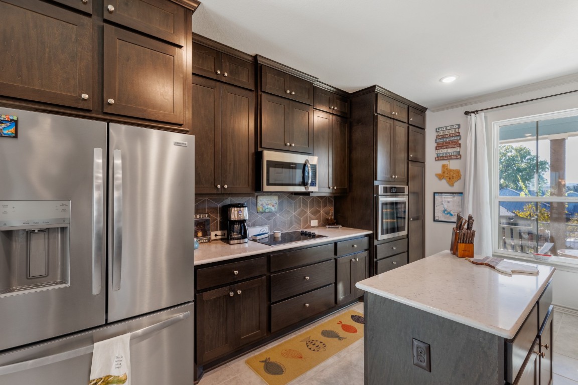 127 Hidden Oaks Drive , Kingsland, TX, 78639 | 4879611 | Realty Texas LLC